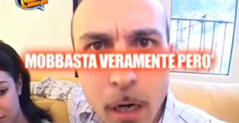 NicoPelle14's tweet photo. Un po’ si scherza ma adesso ci siamo rotti il cazzo per davvero.
#whatsappdown #facebookdown #instadown https://t.co/P9IxSYEVXI