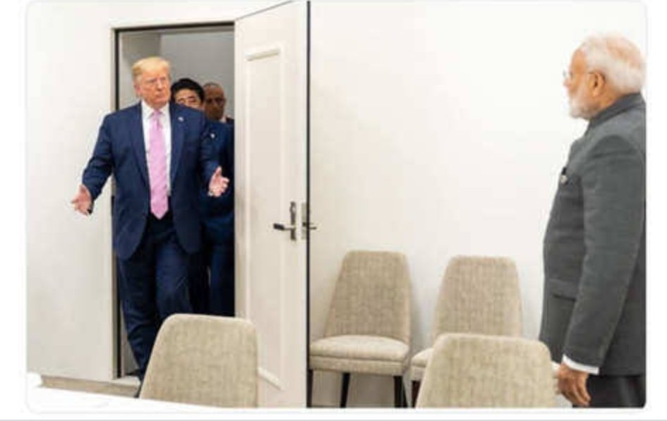 AjharSultan's tweet photo. Me visiting my neighbour in-person since Facebook and Instagram is down #serverdown  #instagramdown #facebookdown #DeleteFacebook #instagramdisabled #WhatsApp #WhatsAppDown https://t.co/RzxD4gzVBW