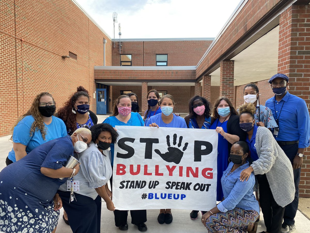 AADreamAcademy's tweet photo. AADA STANDS against bullying • See Something Say Something 💙✨ #BullyFreeBeginsWithMe #AADAinAction #NNPSProud https://t.co/gTgeqCKCc9