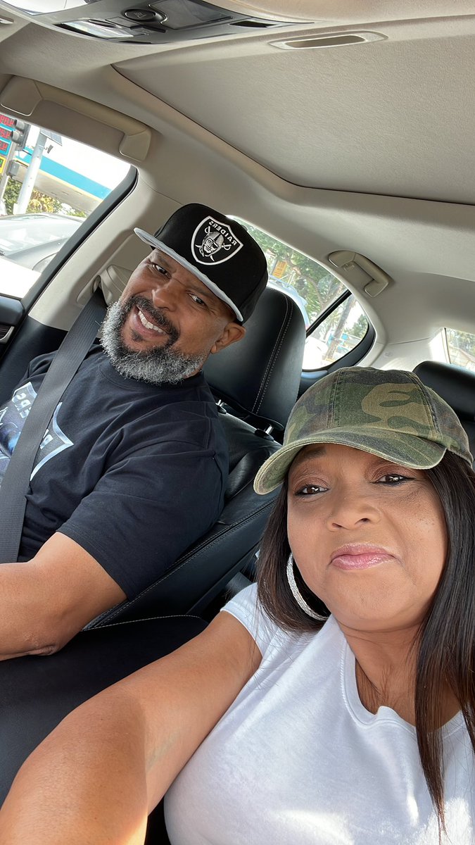 DeeTurn1970's tweet photo. On the way to this Raiders game! ….I’m a 49ers Fan tho🤷🏻‍♀️ https://t.co/ajh0a4KS3O