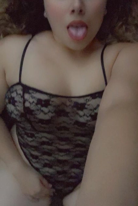 Watch Heavenly Hazel♡'s leaked NSFW photo on TwXstars