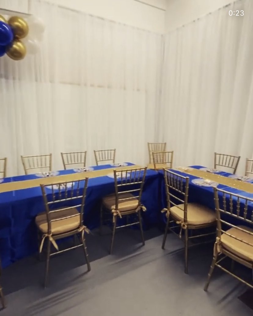 ___AshleyJ___'s tweet photo. 1900 Sq Ft Venue in Margate, FL. Perfect for Celebrations, Birthday Bashes, Pop Up Shops, Networking Events, Etc. Call / Text (954)546-4779 https://t.co/vU5IxhZxr0