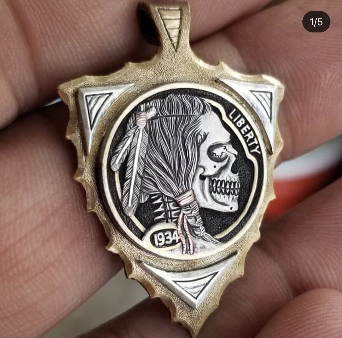 HoboShane's tweet photo. Posting some recent work I’ve done #hoboshane #skulls #arrowhead #hobonickel https://t.co/h8BeHSTqf3