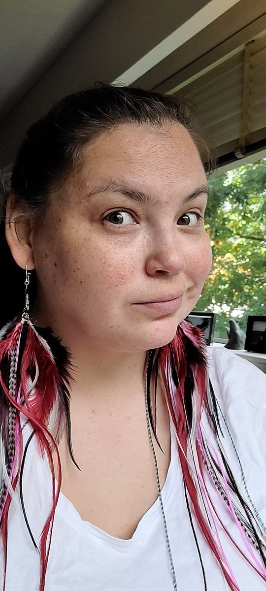 Got some new adornments today... 😻