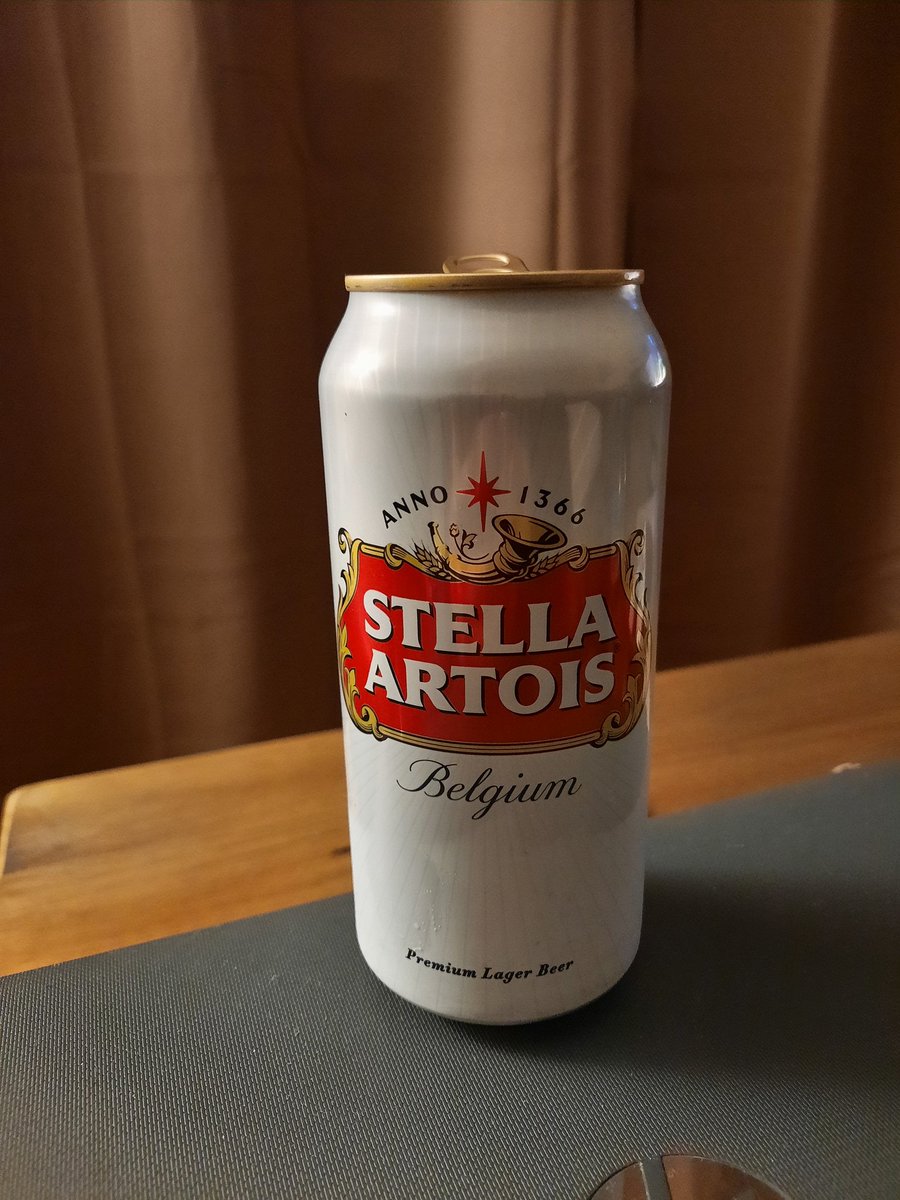 Ste_1888's tweet photo. @StellaArtois The Stella is opened. #OpenStella https://t.co/rHl8mPzNwG