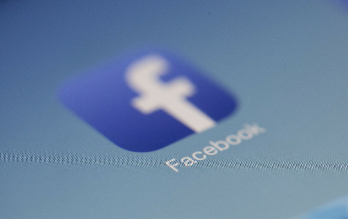 EmisorasUnidas's tweet photo. #EUInternacionales Tras casi seis horas de interrupción, el servicio de la plataforma Facebook comienza a restablecerse en algunos países, incluyendo Guatemala https://t.co/Jd7D3DINpK