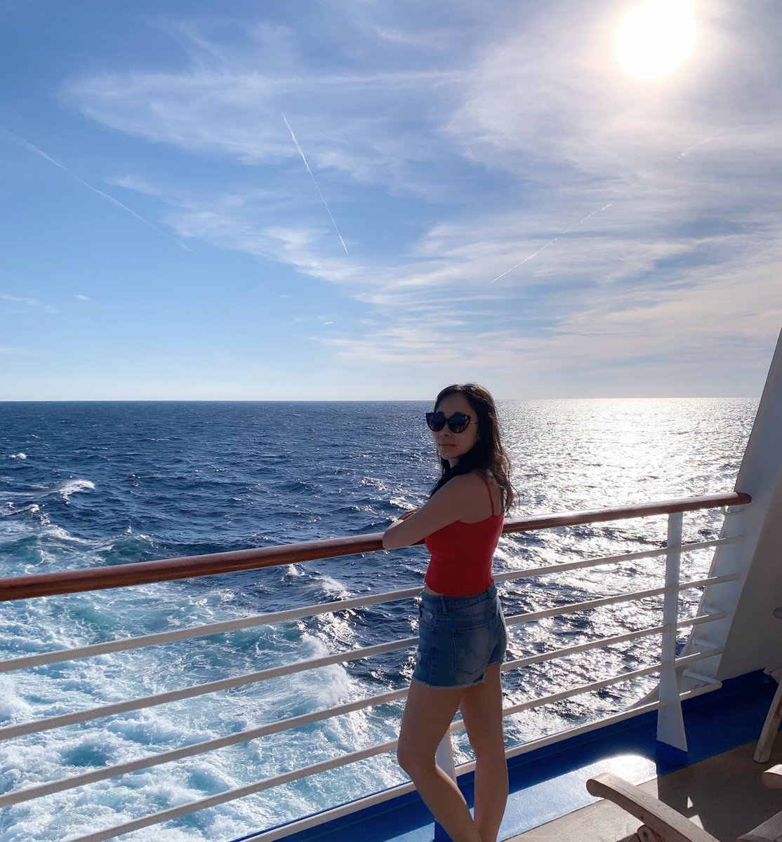 LidaBunnie's tweet photo. Back to cruising with ⚓️💙 @RoyalCaribbean #Oasisoftheseas #cruising #TheRoyalComeback #Comeseek https://t.co/mAenYhRtUj