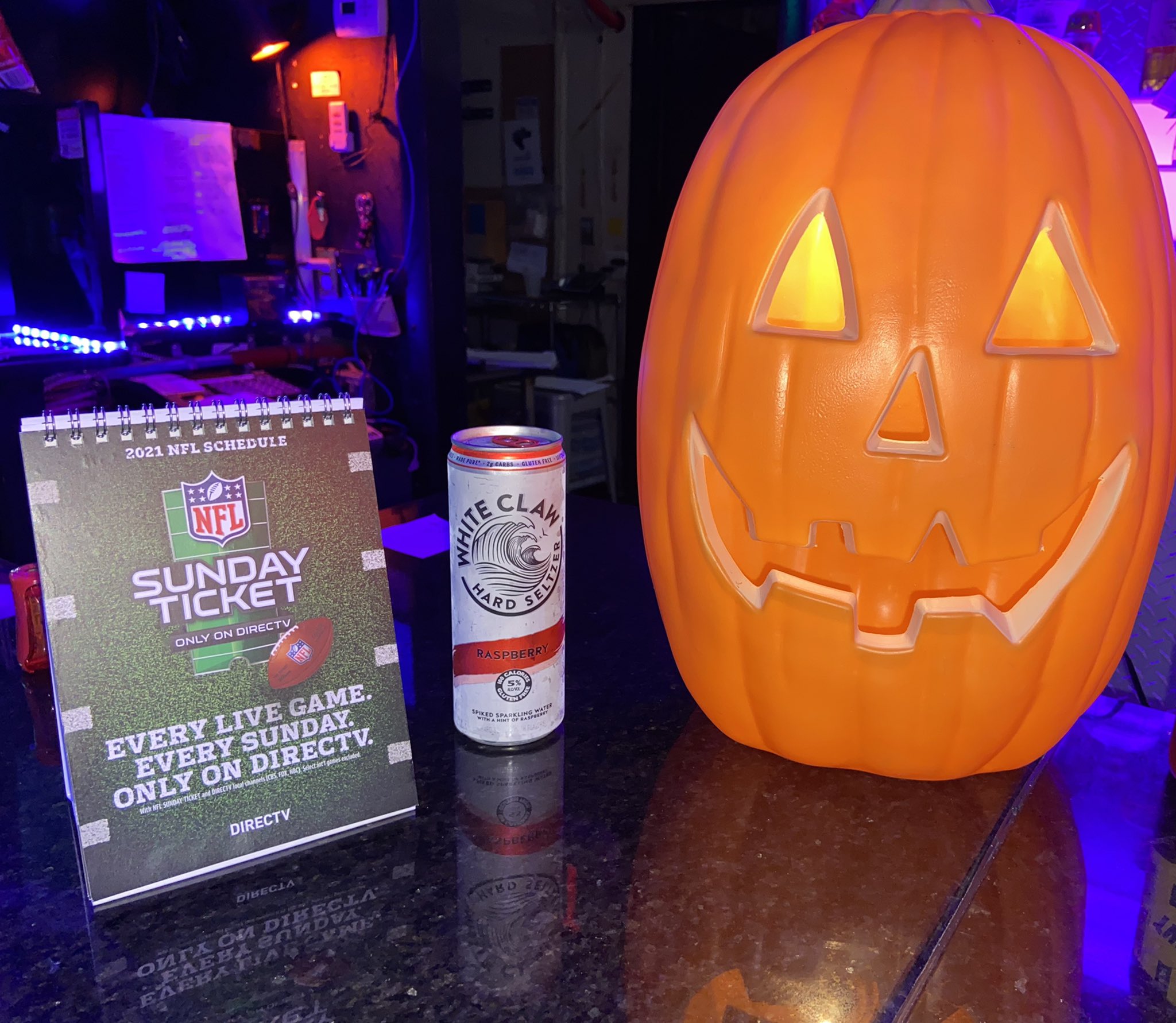 Club 21 Twenty / Twitter