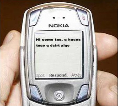 marroce's tweet photo. Volviendo a usar los SMS, #Apocalipsis #WhatsApp #instagramdown #RedesSociales https://t.co/HXKnZnsIM3