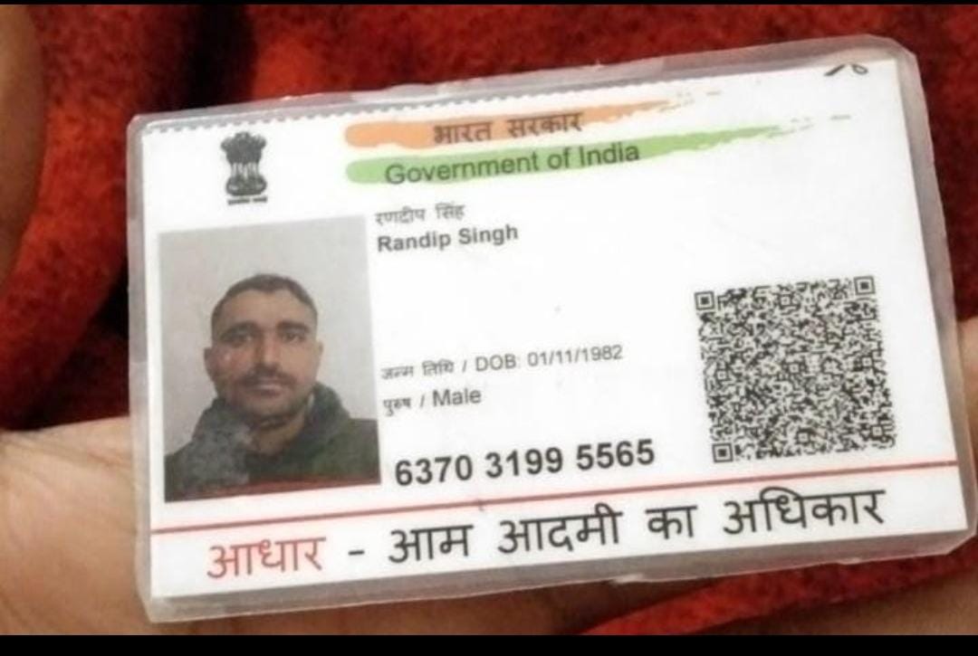 amitpathfinder's tweet photo. @Cyberdost
@upcybercell @Uppolice #armyofficerfraud I was received a call in morning from this mobile no 9165227583 he introduced me he as a army officer Randip Singh from Delhi Cant and he was transferred to gorakhpur and wanted a flat for rent purpose. He shared me enclosed https://t.co/0SsstQnvc3