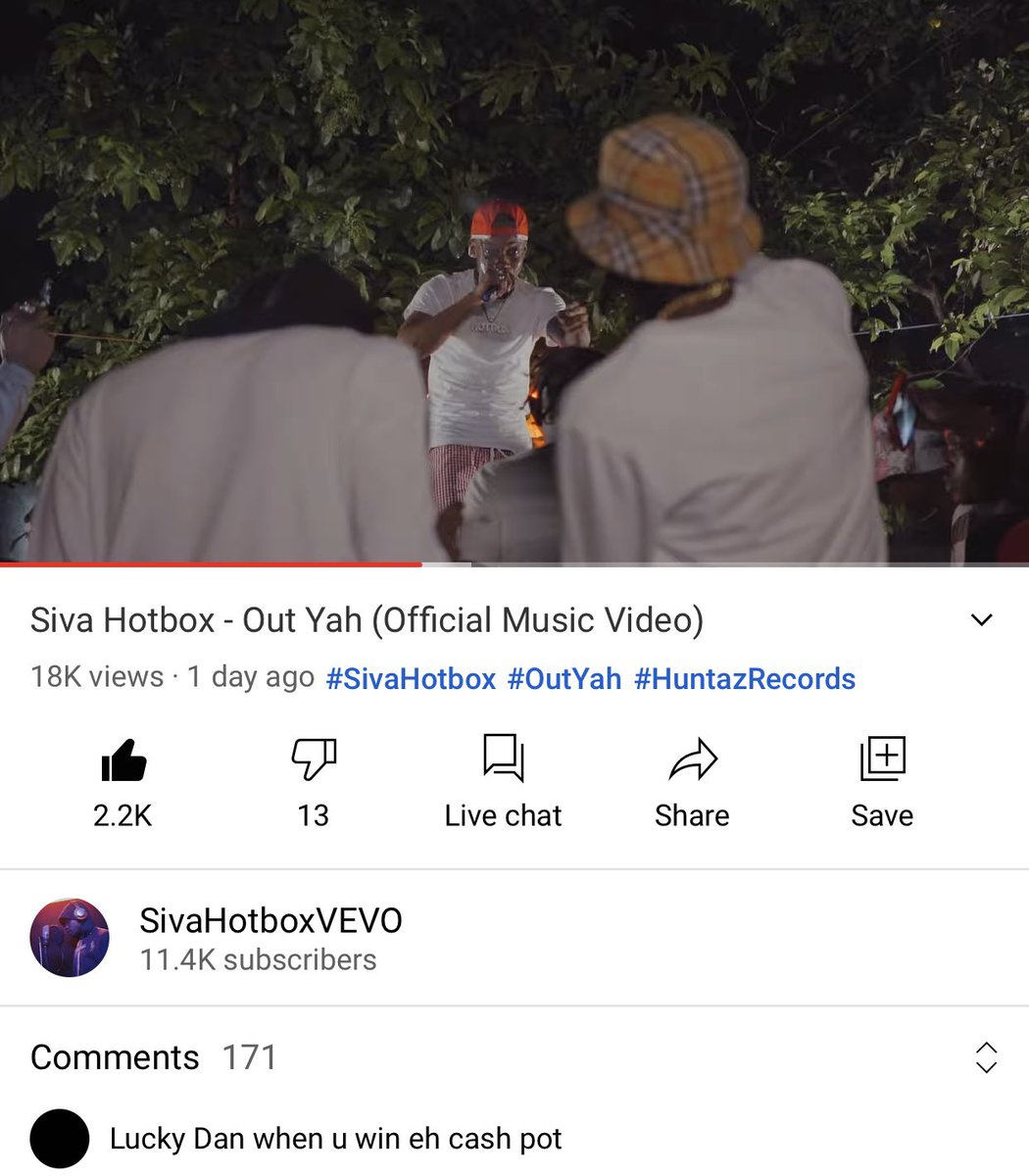 SivaHotbox's tweet photo. Out Yah Official Video Out Now 🔥🥇🎥😭https://t.co/xFGpoRkGEl https://t.co/qtieyqVsAH