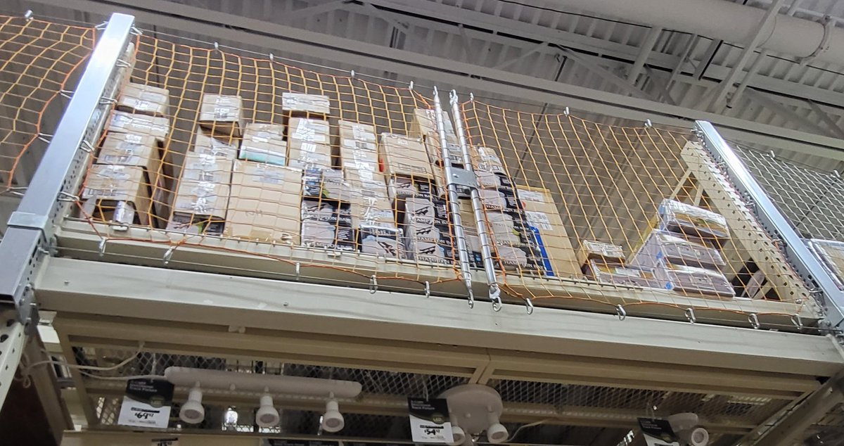 KenMcKe34668382's tweet image. Notice an overhead in D27 that needed some attention while working on a reset and looking for product. #METSUPPORT #OneTeamOneDream @ehaggggg @MattCramer179 @BFaithD94 @MsMagieMae @JustinSchleizer @cierraewalters1 @Mike__How @MichaelChatham8 @JosephL73362663