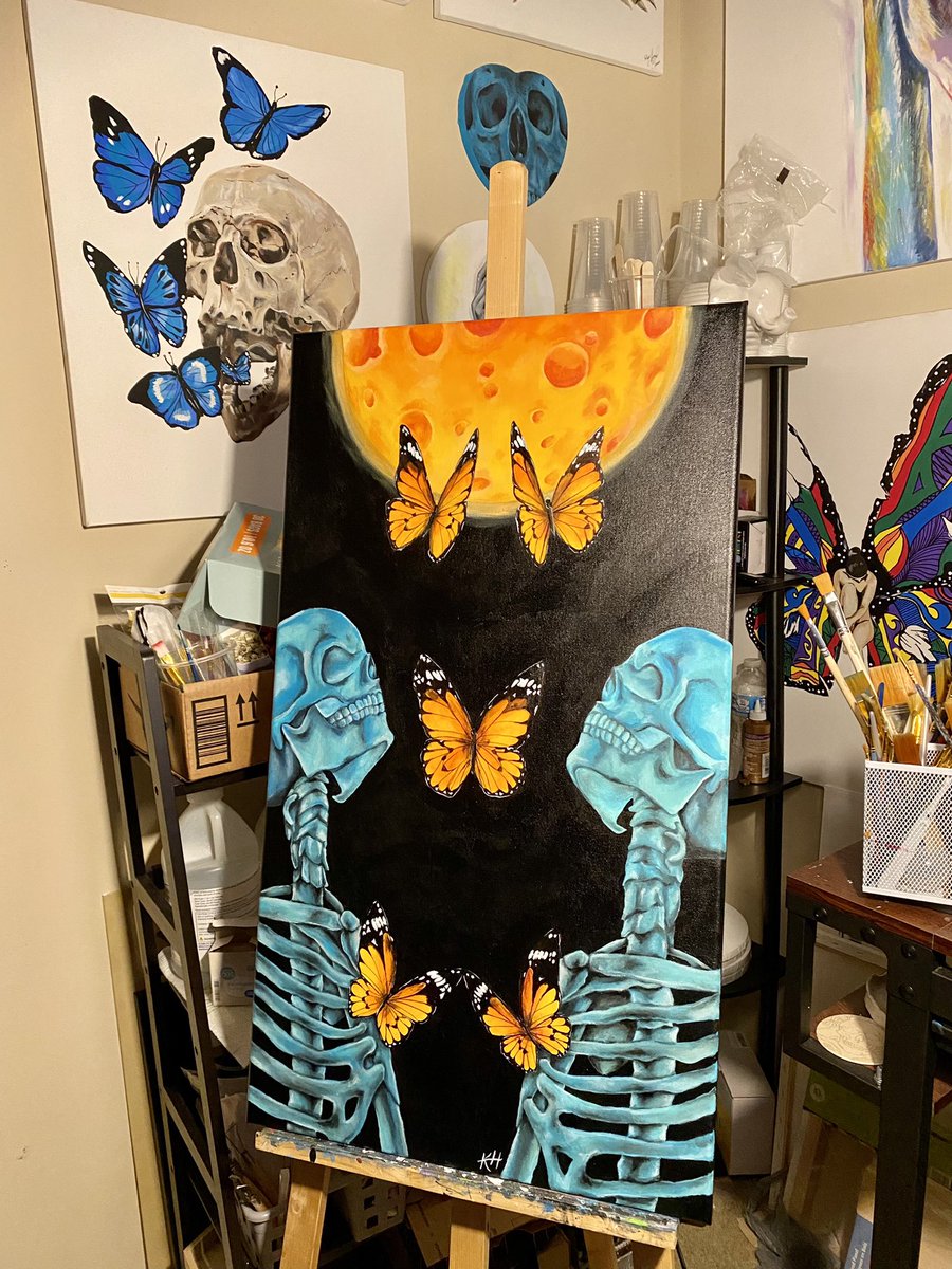 Under The Same Moon

35 hours later 🦋🌕🦋