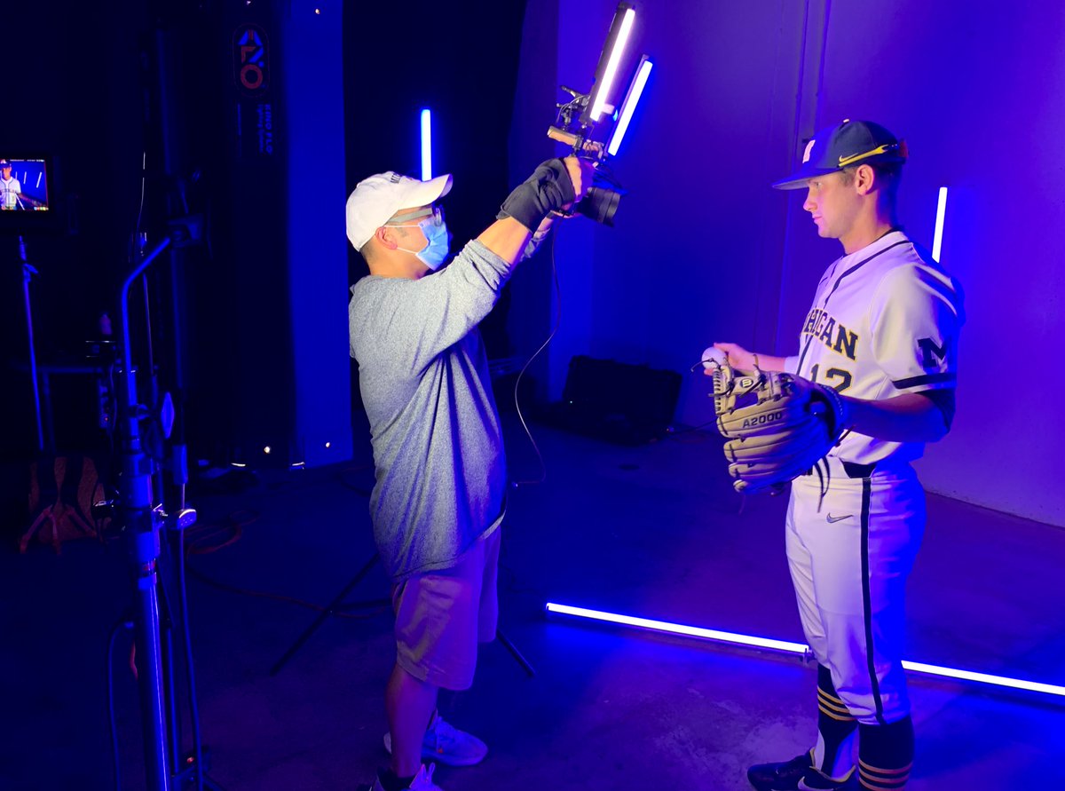 umichbaseball's tweet photo. Elite. 📸📽 
#GoBlue 〽️ https://t.co/DDuBDa7IKB