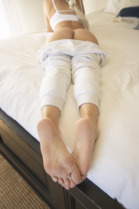 Come and get it Quentin Tarantino 👣 https://t.co/4USIvgxhDl