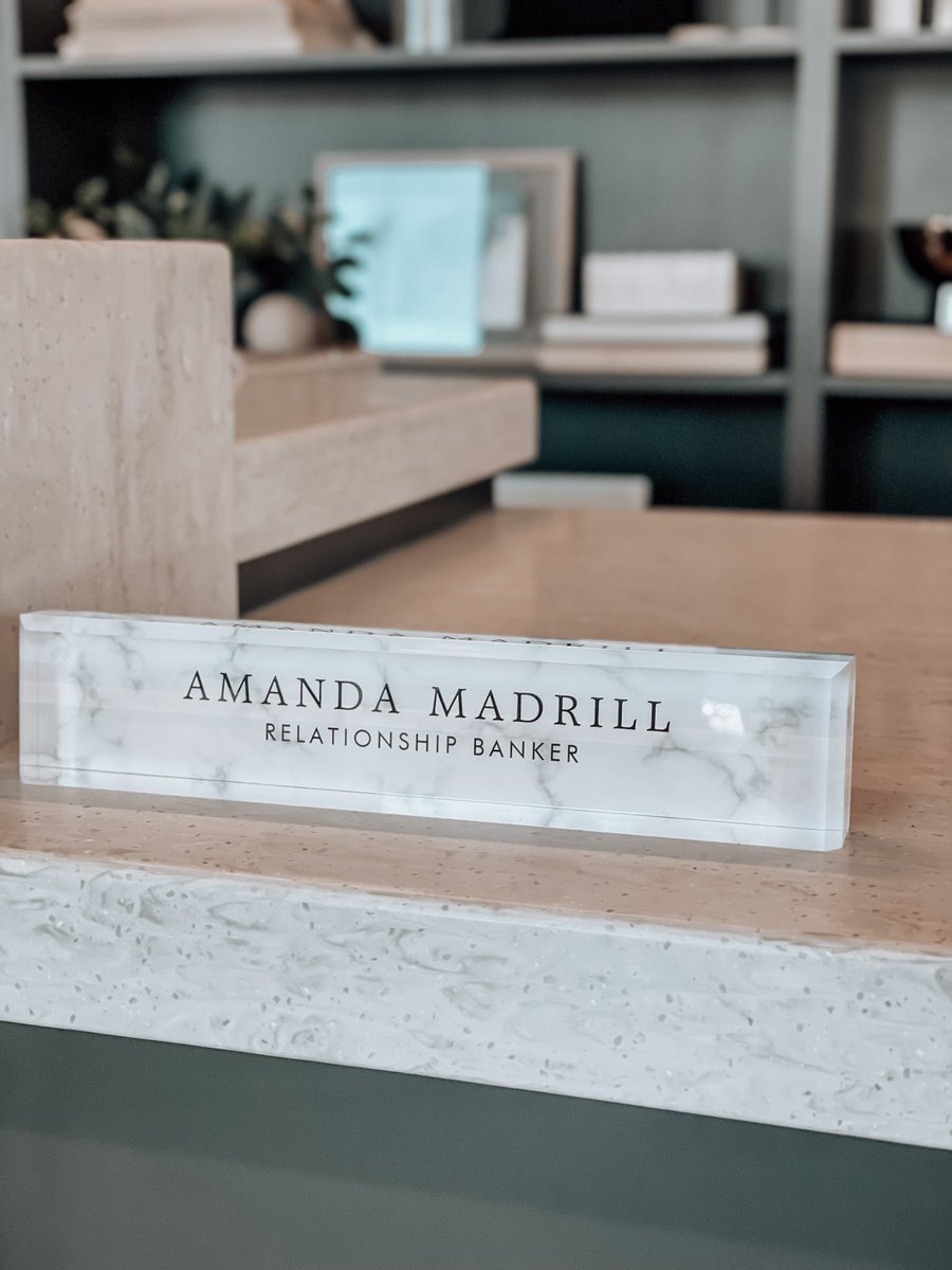 WVBKMeridian's tweet photo. 🏦Make sure to pop in and meet our amazing staff! We've got Relationship Bankers available to answer all your questions about opening up a bank account with WVBK.
We're open Monday - Friday 9am to 6pm and Saturday 9am - 1pm.
3693 E Longwing Ln #120 Meridian, 83646
#liveLENDlocal https://t.co/MhhY0tsLyY
