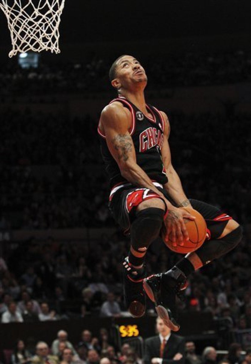 Happy Birthday to my husband my boo my day one Derrick Rose love u baby     