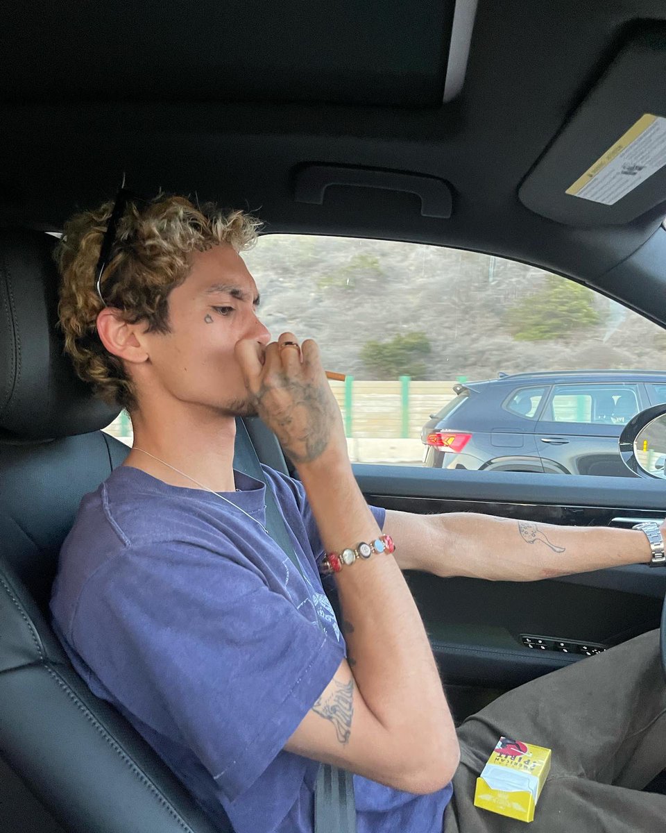 kevinabstract's tweet photo. https://t.co/crHqaPadcT