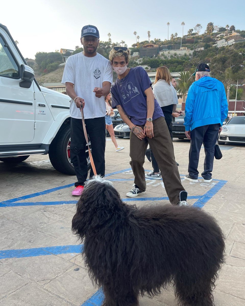 kevinabstract's tweet photo. https://t.co/crHqaPadcT