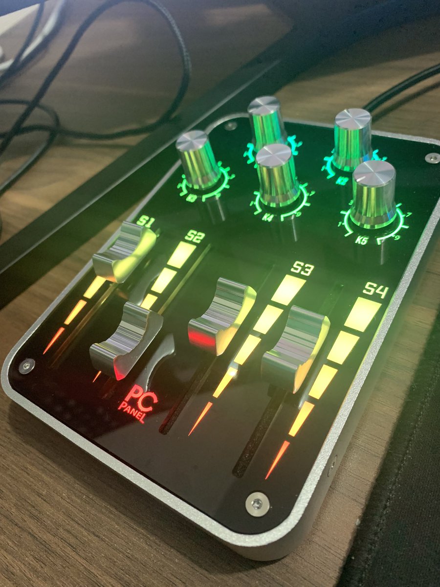 AbueloKTN's tweet image. Llego finalmente mi @getpcpanel pro, que es básicamente un controlador de audio bastante bueno, tiene un software propio que te permite haver muchisimas cosas con los knob y sliders… sale video review pronto!

#PCpanel #PCpanelPro