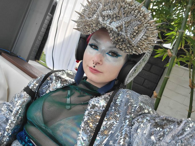 So I panicked and this is how my outfit ended up looking for the social.. lol not disappointed? https://t<a href="/tag/mvsales"class="tags"><span>#mvsales</span></a><a href="/tag/mvtrans"class="tags"><span>#mvtrans</span></a>