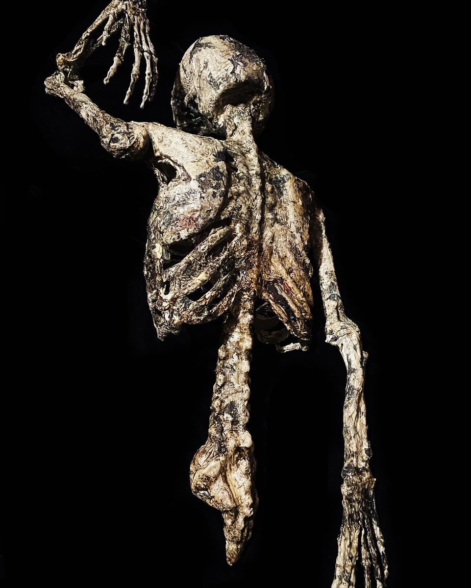 DDCP_SF's tweet photo. Documentation of “Chippy,” one of the skeleton props used in Return of the Näcken 💀 Chippy will be up for auction at the upcoming “Skulls &amp; Skeletons” event on October 16th! More info to come.  #skeletons #diyhorror #horrorprop https://t.co/H4ywaxNoHl