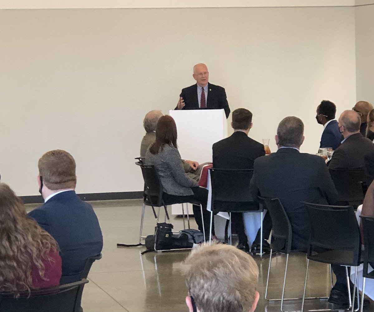 ClifSmart's tweet photo. Day ends at @MOStateSGA banquet w/ administrators. Thank you @MOStateSBP @abbyfalgout99 and Colin Weber for arranging this event and for working w/ us to make @MissouriState even better. https://t.co/LBxhLaEMrU