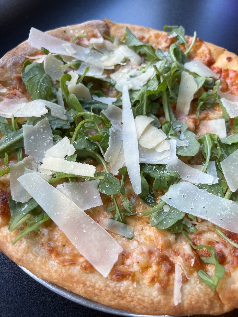 YBPizza's tweet photo. Say hello to the Poultrygeist: Vodka sauce, Mozzarella, Chicken, Shaved Parmesan &amp; Arugula. Can be made vegan - just ask. #pizza #columbus https://t.co/G5ddSBTLX9