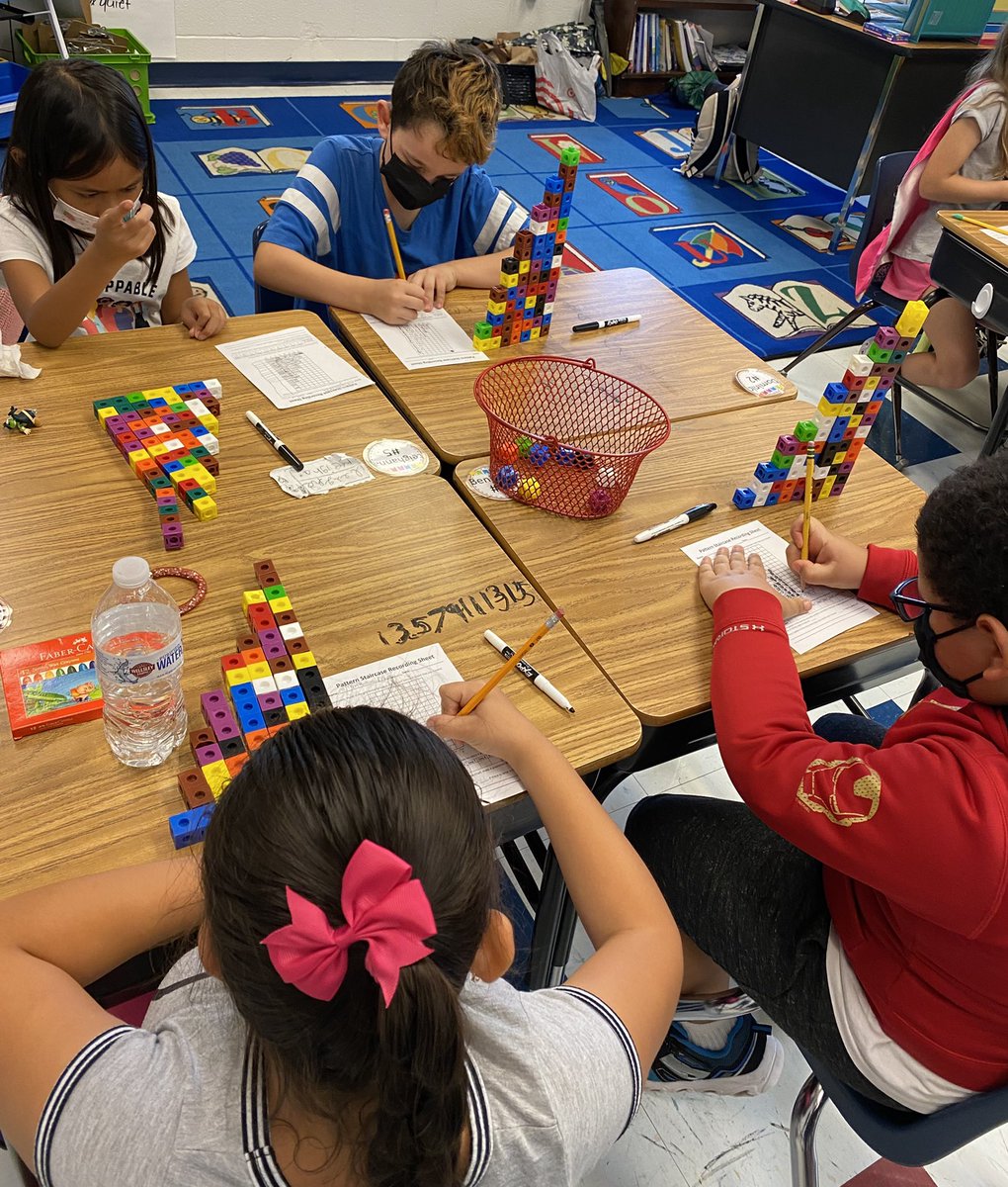 Mrs. Kording tweet media