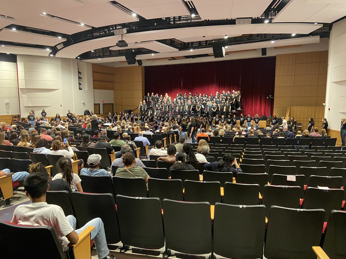 Combined <a href="/Grapevine_HS/">Grapevine High School</a> <a href="/CTMSWolfWay/">CTMS Wolves</a> Choirs “Shining like stars” #ghsunity #wearegcisd