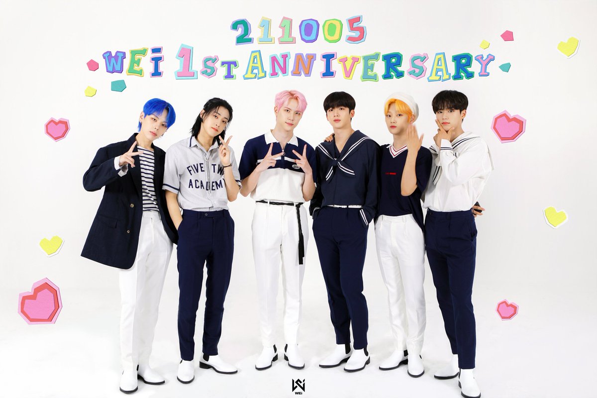 nsaayhan's tweet photo. ....hai?
It's been a long time since I haven't seen you guys, thanks for not giving up, I hope you guys stay strong, don't give up. you deserve it💗 be happy ya!

Happy 1st anniversary  WEi❤

#위아이_일주년_엄청난걸_보여줄걸
#WEi1stAnniversary 
@WEi__Official
@WEi__Member https://t.co/lqSjVYJQQX