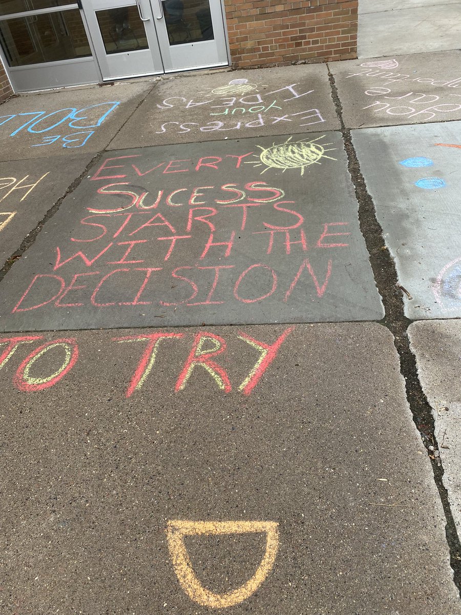 Highlands_ELEM's tweet photo. More beautiful messages @PTOHighlands @edinaschools https://t.co/U7EUXBGHkZ