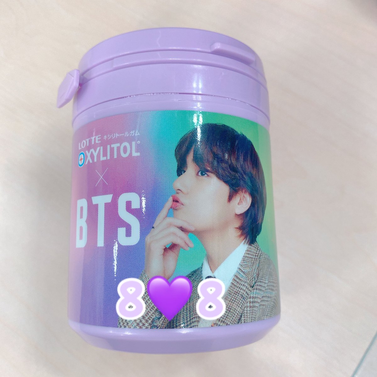 KPOPSHOP88BTS's tweet photo. ロッテ キシリトールガム BTS 防弾少年団 バンタン ボトル 交換

譲 テテ V テヒョン
　ジョングク
　全員ver(全3種 コンプリート済)

求 ジミン
(ボトル・スティックどちらも求めてます！)

お譲りのみも可能です🥺

DMください💌

#BTS交換
#BTS_XYLITOL https://t.co/mDvqUo4QYT