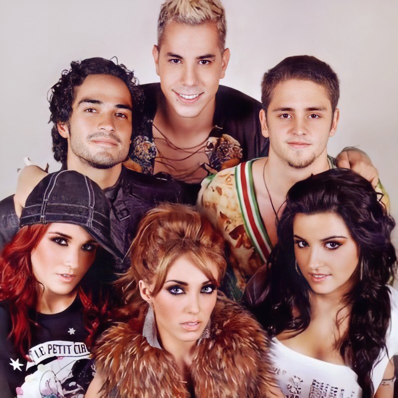 rbd_fandom's tweet photo. RBD DÍA MUNDIAL https://t.co/40sXEx9hUs