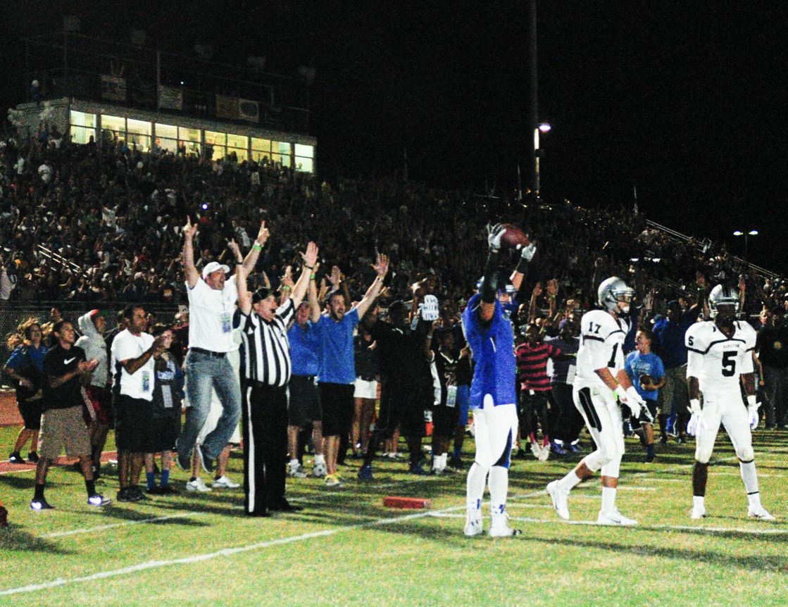 AZHSFB's tweet photo. Eight years ago today a 17-game win streak came to an end. https://t.co/yg89iDoPyj