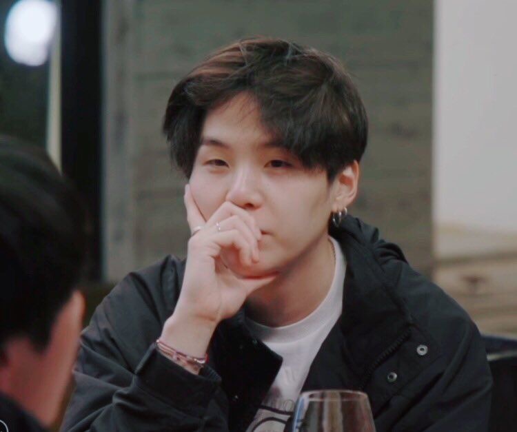 hourly yoongi tweet media