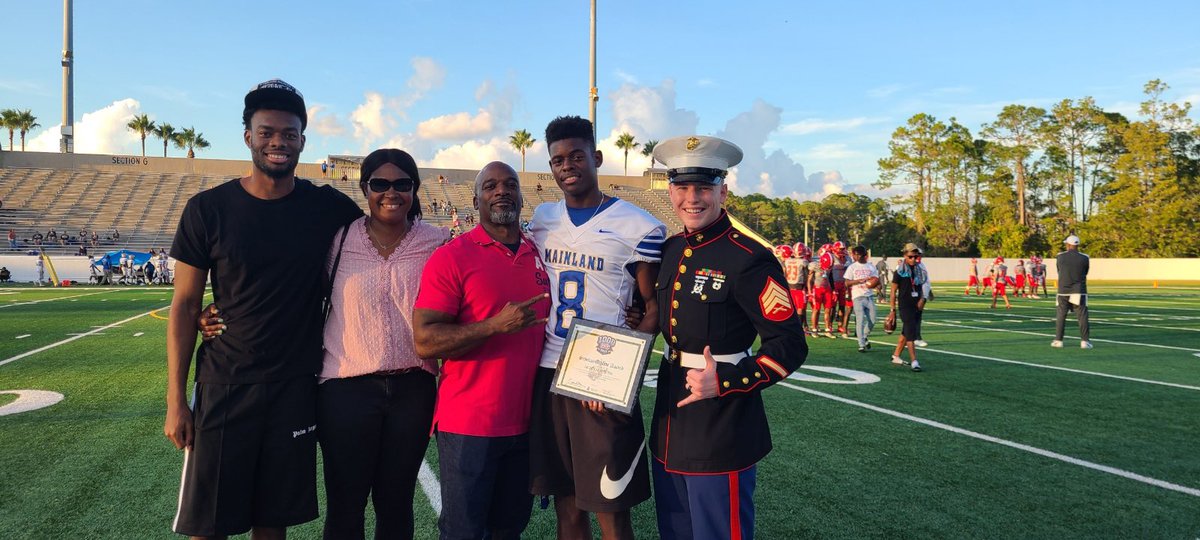Nick Antoine (@nick_antoine3) on Twitter photo Proud to receive the scholar athlete award from <a href="/AmericanRivalry/">Great American Rivalry Series</a>. I’m a Student first and an Athlete second. <a href="/COACH217ROLAND/">Travis Roland</a> <a href="/PrepstarFlorida/">Derek Del Rosal</a> <a href="/Excelspeed12/">Lo Wood</a> <a href="/ChrisBoyleDBNJ/">Chris Boyle</a> Proud to receive the scholar athlete award from <a href="/AmericanRivalry/">Great American Rivalry Series</a>. I’m a Student first and an Athlete second. <a href="/COACH217ROLAND/">Travis Roland</a> <a href="/PrepstarFlorida/">Derek Del Rosal</a> <a href="/Excelspeed12/">Lo Wood</a> <a href="/ChrisBoyleDBNJ/">Chris Boyle</a>