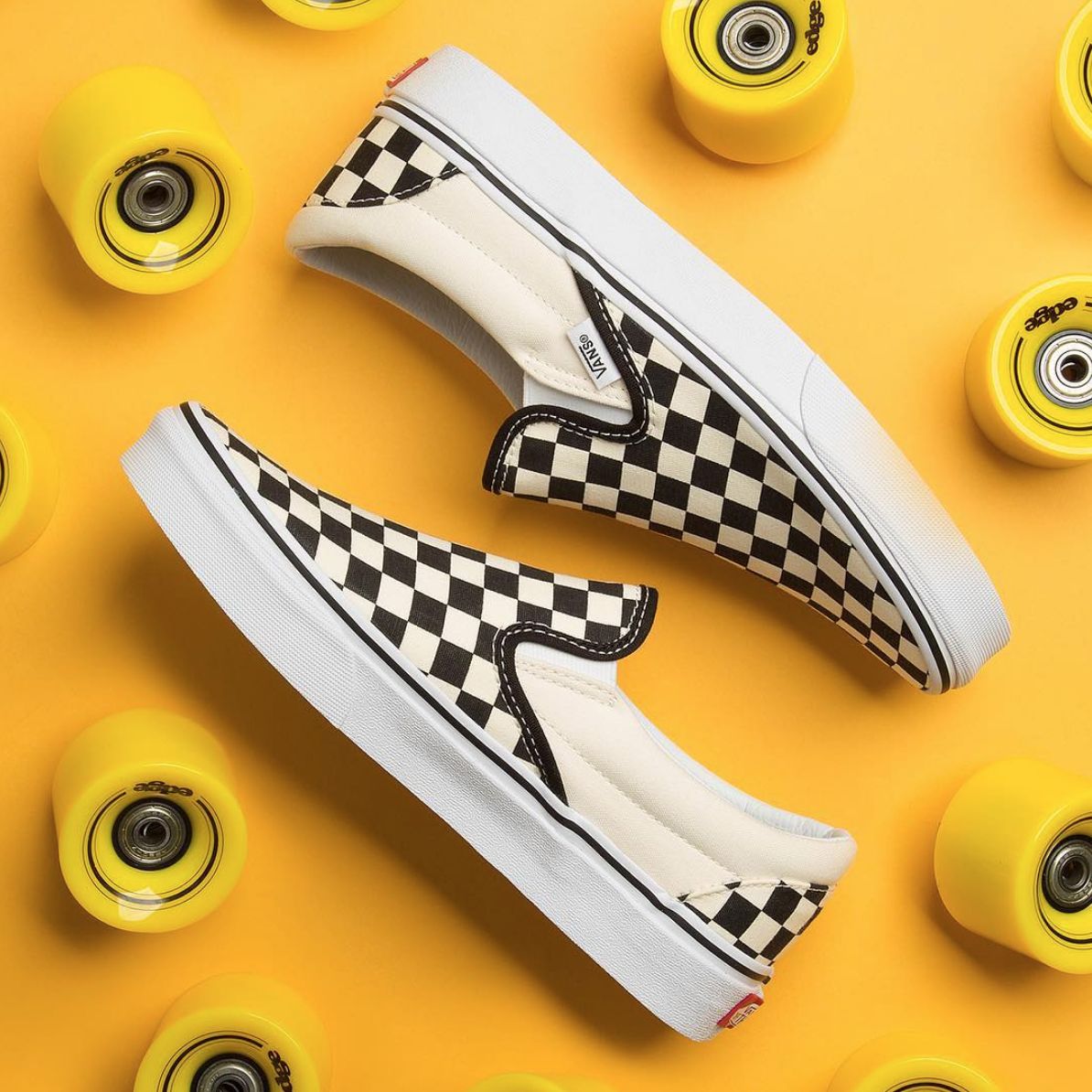 TrafficFW's tweet photo. BACK ONLINE!🚦(Just like Facebook and Instagram 😉)

Shop the #VANS Classic Slip-On Checkerboard online at https://t.co/gmLi5UHVrg 

All original. Free shipping nationwide. COD available. https://t.co/Dt6qfIbWRd