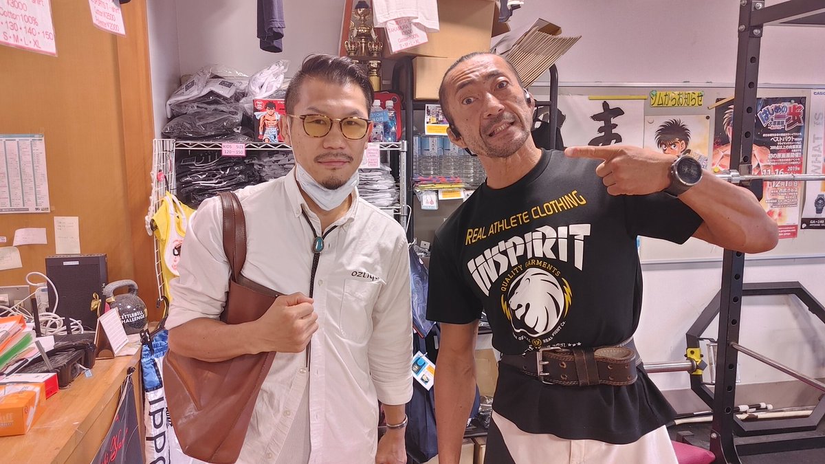 jbsportsbox's tweet photo. 昨日精算にきた田村亮一選手。ほとんど被弾してないので試合後とは思えないくらい綺麗な顔。「パンチをもらいながらも打ち返すゾンビ」から足を使ったニュースタイルに変更。このスタイルを磨いてピカピカにしていけば競技人生も長くなるし、これからが楽しみです。 https://t.co/blN8whDqIC