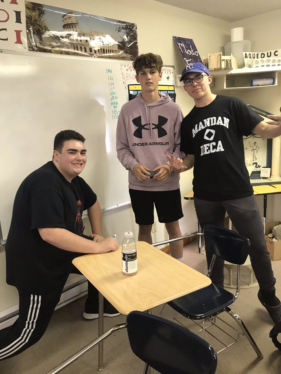 MandanJCL's tweet photo. Latin Club Trivia night was a success!  We had lots of fun figuring out some mind boggling Latin questions!  
#latin #latinscholars https://t.co/KlI2qYR8Wi