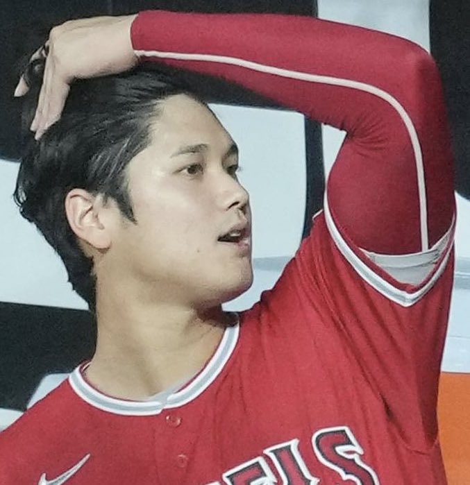 taekatsuki's tweet photo. men don’t hit the same when they’re not shohei ohtani 💔 https://t.co/tquIheQOhb