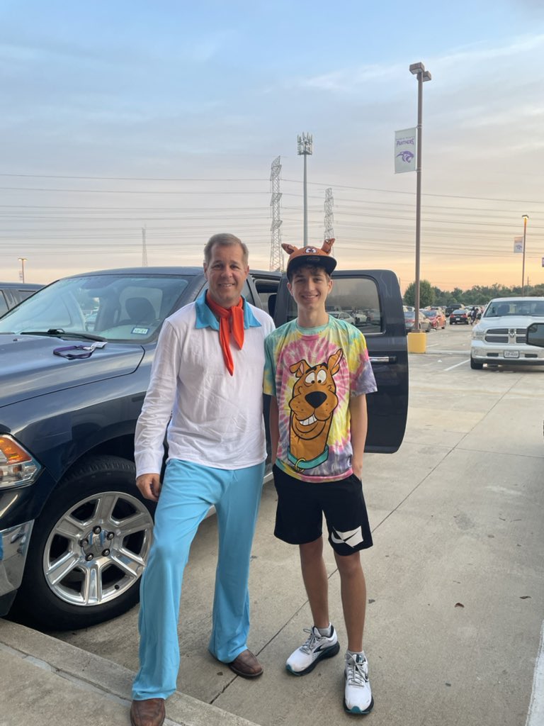 Coach_LaFavers's tweet photo. Fred and Scooby Doo showed up to school today! #HOCO2021 #CartoonCharacterDay https://t.co/44kGpOvi5r