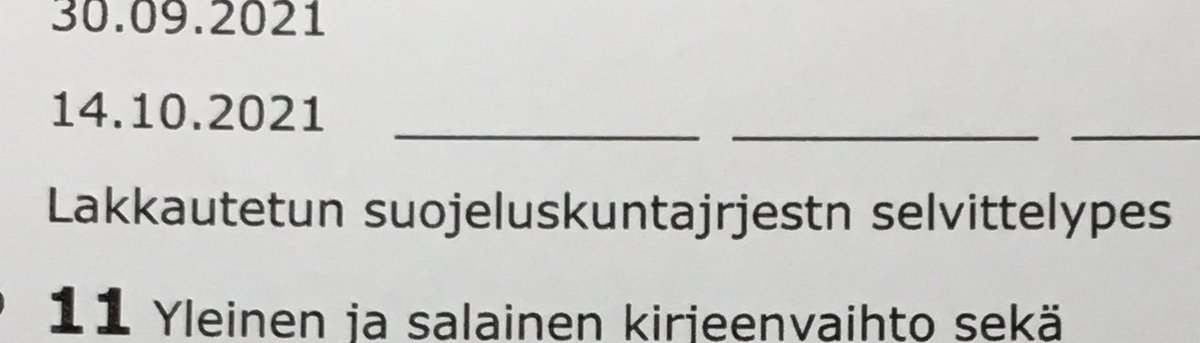 Tänään käyn läpi suojeluskuntien lakkauttamiseen liittyviä papereita. Toivottavasti kieliasu paranee tästä. Maanpuolustuspuuhissa harrastetaan jostain syystä muutenkin epäselviä lyhenteitä. #arkistossa #kieliasu #tutkimus