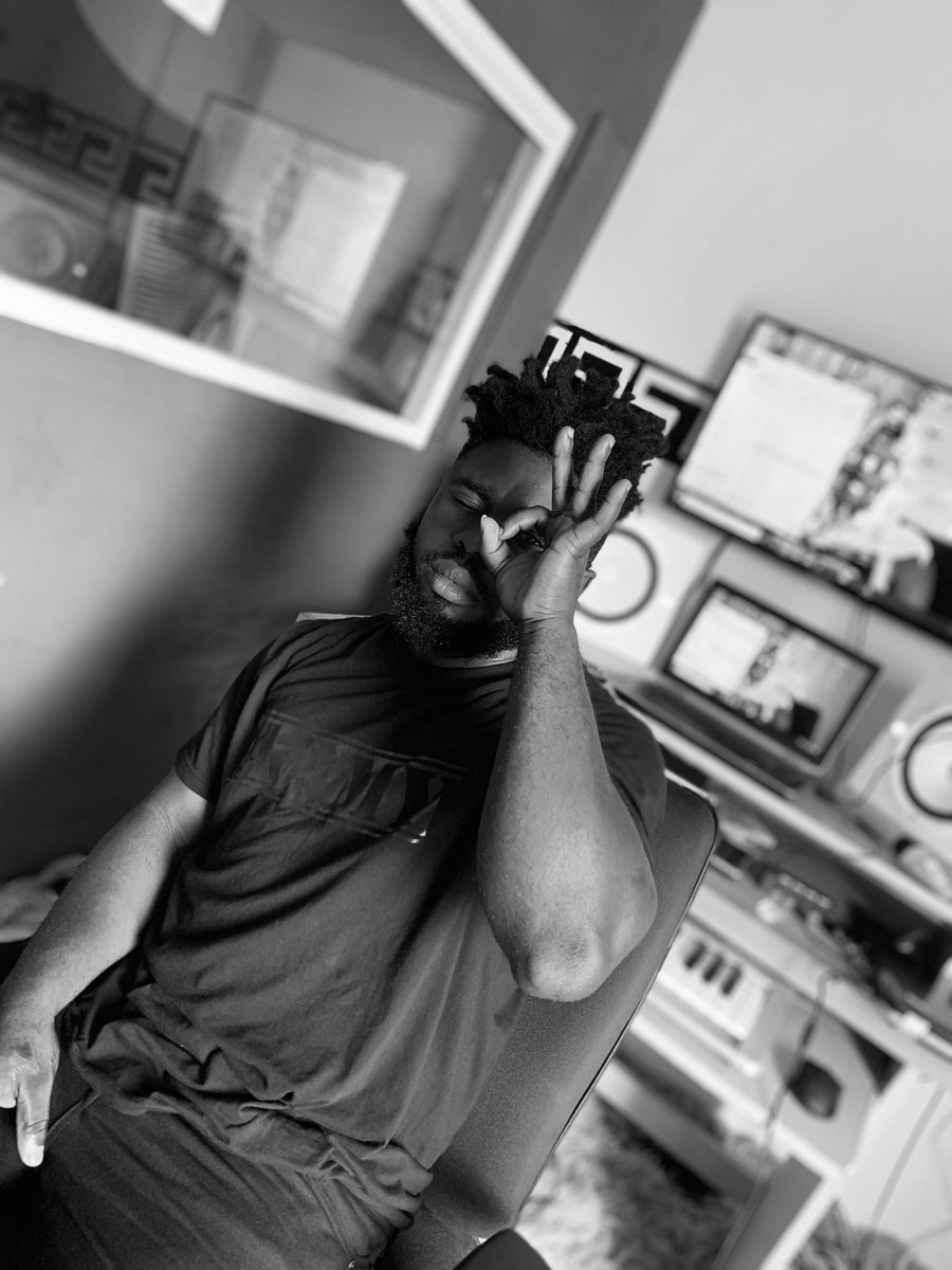 teerhyme_music's tweet photo. Sup with you fam! Hope you good?🙏🙏 https://t.co/vadgyyfWMZ