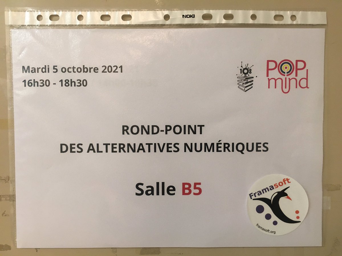 framasoft's tweet photo. Et pendant ce temps là, on s’installe à #orléans pour 3 jours à l’occasion de #POPMIND organisé par l’ @UFISC On y anime le rond-point des alternatives numériques avec #cenabumix et @labomedia https://t.co/EyFvgRtqbI