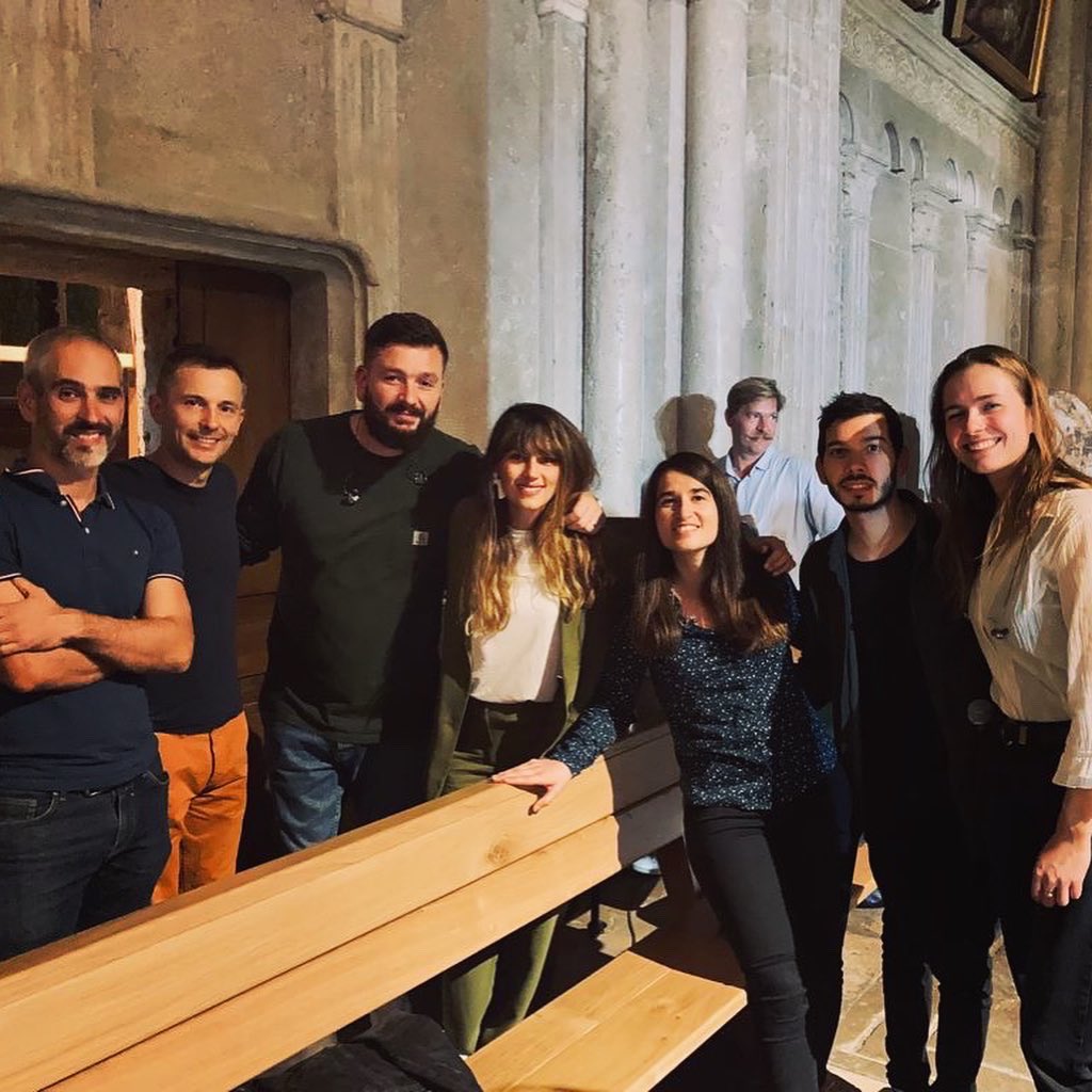 Anaelpin's tweet photo. Ce fut un @Congres_Mission de feu à Lyon et dans 9 villes de France. Heureux et reconnaissant d’avoir conduit la louange dans la cathédrale St Jean.
Elle a été une demeure remplie de chants, danses, intercessions, guérisons, consolations et inspirations, partagées dans l’unité. https://t.co/c9YaUOaFp5