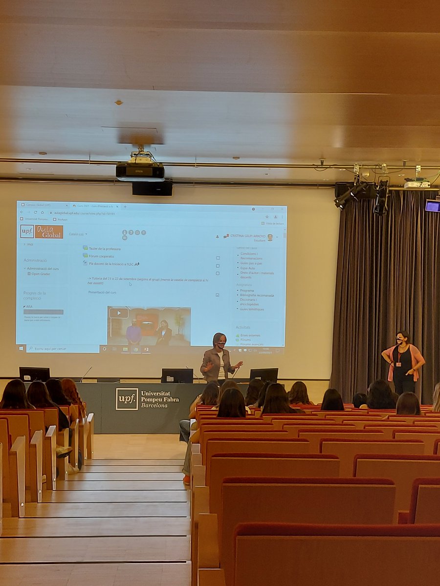 TraduccioUPF's tweet photo. 📆 05/10: Dia mundial del docents / World Teachers' Day #DiaMundialDocents, rendim homenatge i volem destacar la tasca diària de totes les professores i professors i, en especial, els de #TraduccióUPF. 
Moltes gràcies per exercir una tasca tan fonamental i amb tanta passió! https://t.co/v9AzfztK07