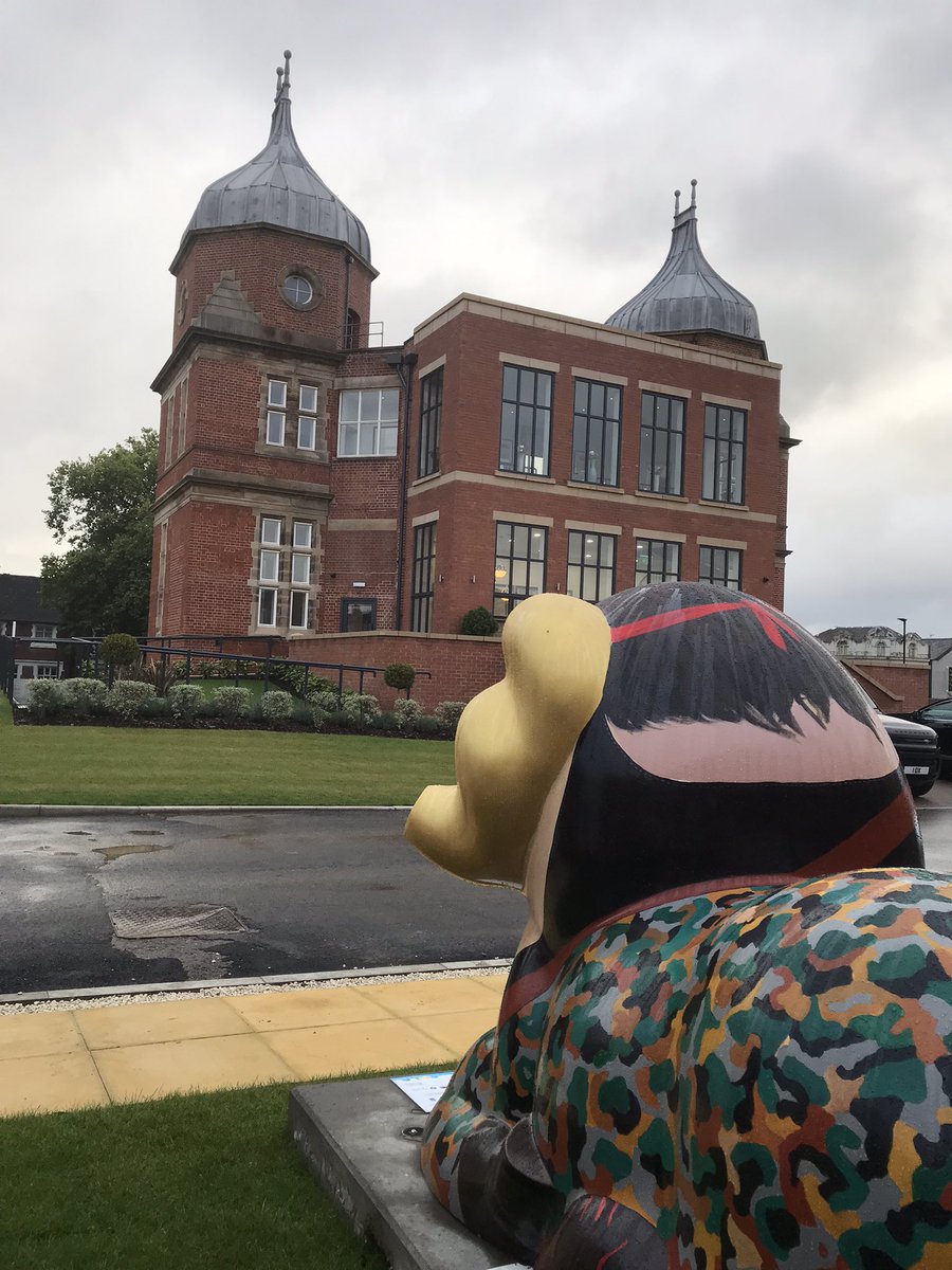 What a pleasure to open up a real world @MarketingDerby bondholder breakfast event this morning at award winning @wavensmere Nightingale Quarter. Also, spotted Rambo @DerbyRamTrail guarding the rejuvenated Pepper Pot… safe 👀