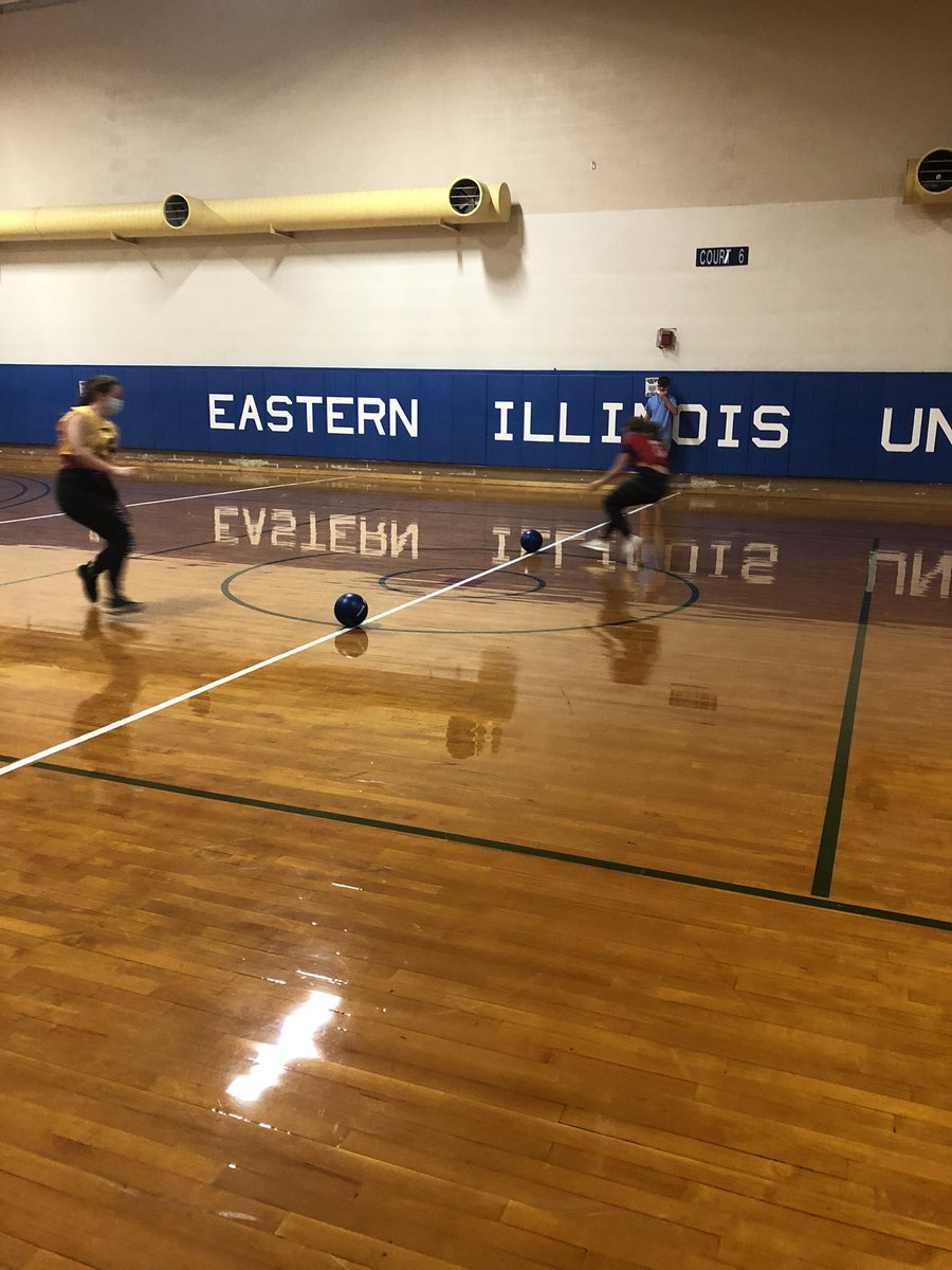 EIU_IMSports's tweet photo. Congrats @eiu_agd - Dodgeball Champions! @EIU_Rec #eiuimsports https://t.co/BChvCnBlkM
