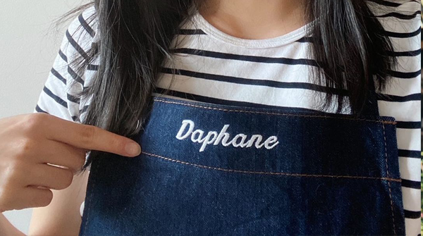 It's not long before the Christmas season is upon us (can you believe it?!) and we have the perfect gift idea for you: Personalised Aprons. 🎁

Jump online through the link in our bio and buy someone special in your life a personalised apron today! - loom.ly/jU11jag